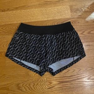 size medium zella shorts